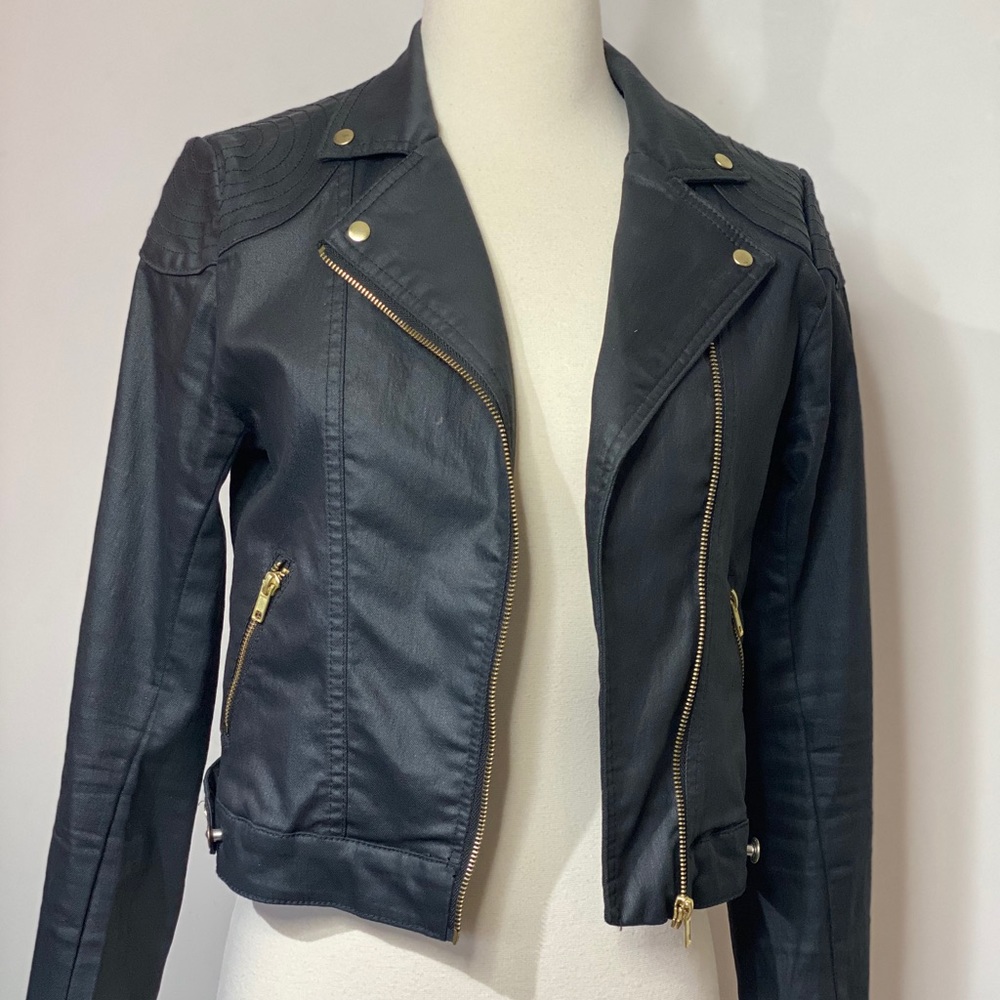 H&M crop black denim jacket
